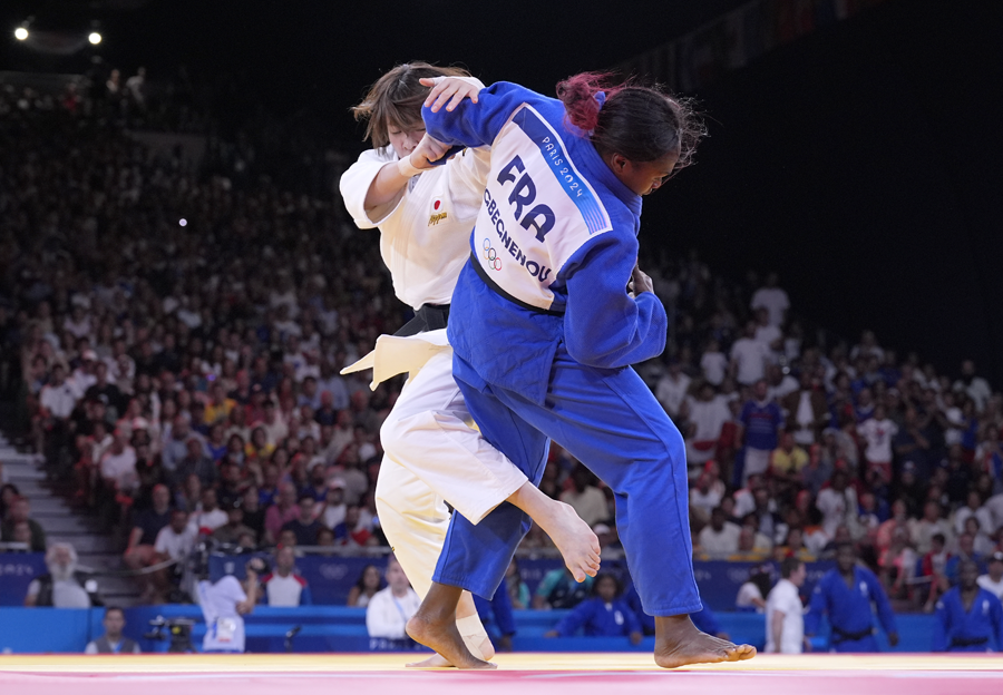 男女混合団体戦 決勝戦 日本 対 フランス 70㎏級 髙市選手 対 アグベニュヌ選手