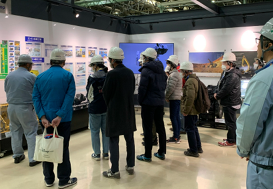Tour held at Oyama Plant