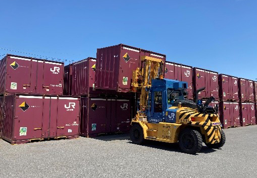 Forklift equipped with new features